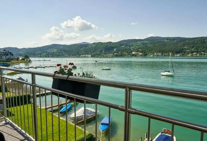 ペンション Appartements Am See