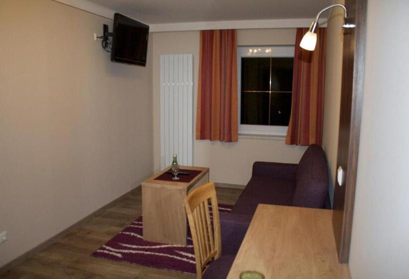 펜션 Bed&breakfast Schwaiger