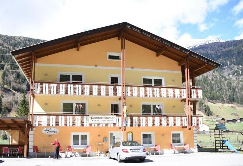 펜션 Bed&breakfast Schwaiger