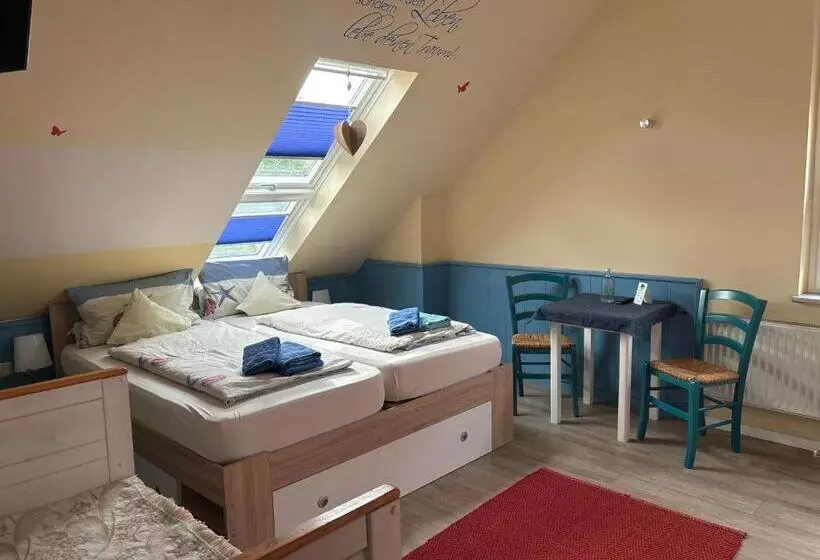 Majatalo Haus Seemannstreu