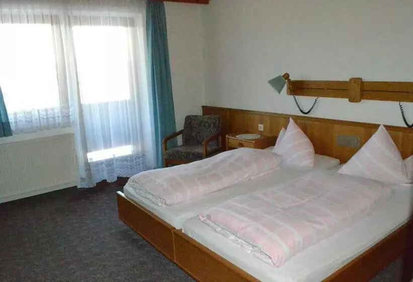 ペンション Innviertler Berggasthof