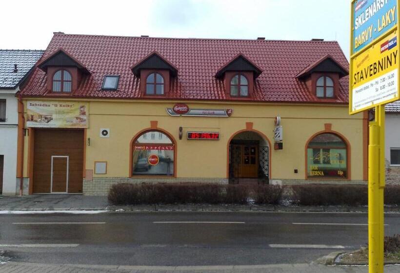 ペンション Ubytovani U Kulky