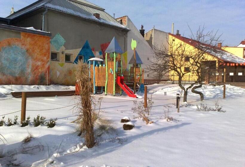 ペンション Ubytovani U Kulky