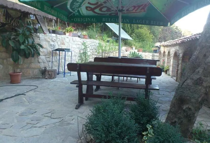 پانسیون Villa Nasco