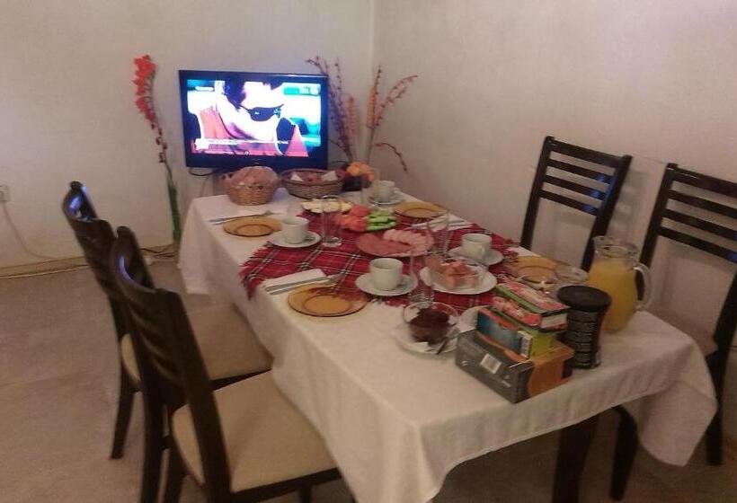 פנסיון Villa Nasco