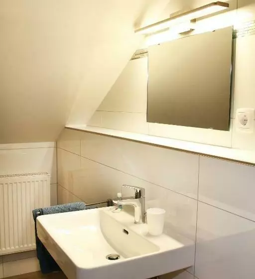 ペンション Das Maximilian