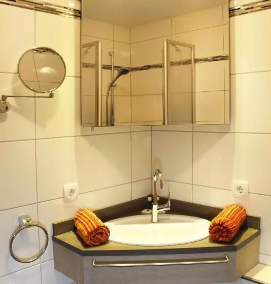 ペンション Das Maximilian