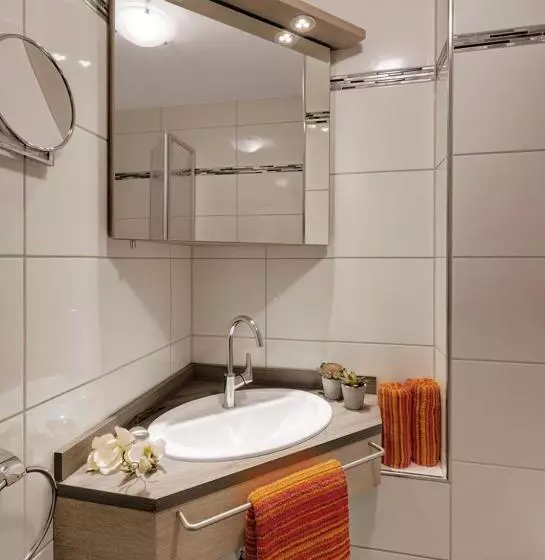 ペンション Das Maximilian