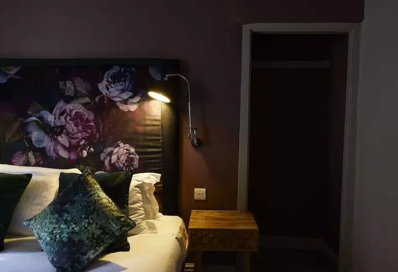 ユースホステル The Archangel,restaurant & Bar With Rooms