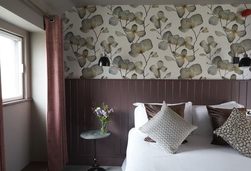 Общежитие The Archangel,restaurant & Bar With Rooms