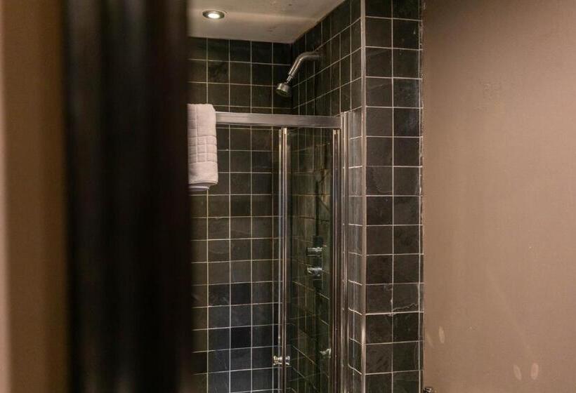 Общежитие The Archangel,restaurant & Bar With Rooms