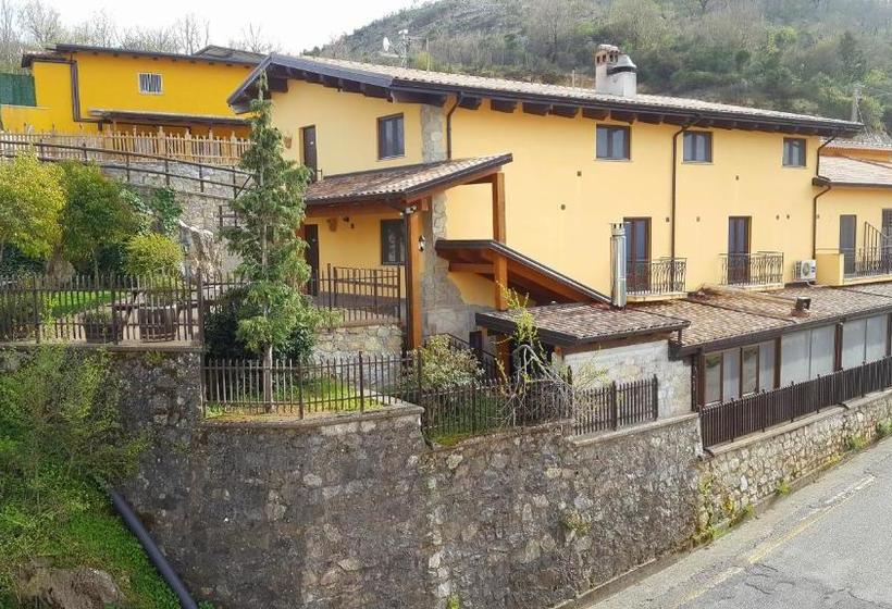 فندق Agriturismo Aria Fina