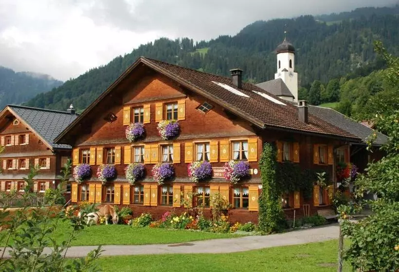 هتل Kinderbauernhof