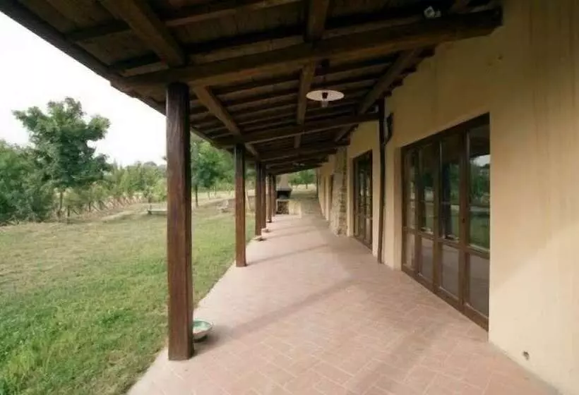 Hotelli La Collina Dei Ciliegi