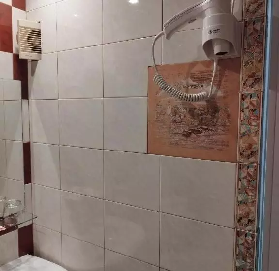 Majatalo Aleks Guest House