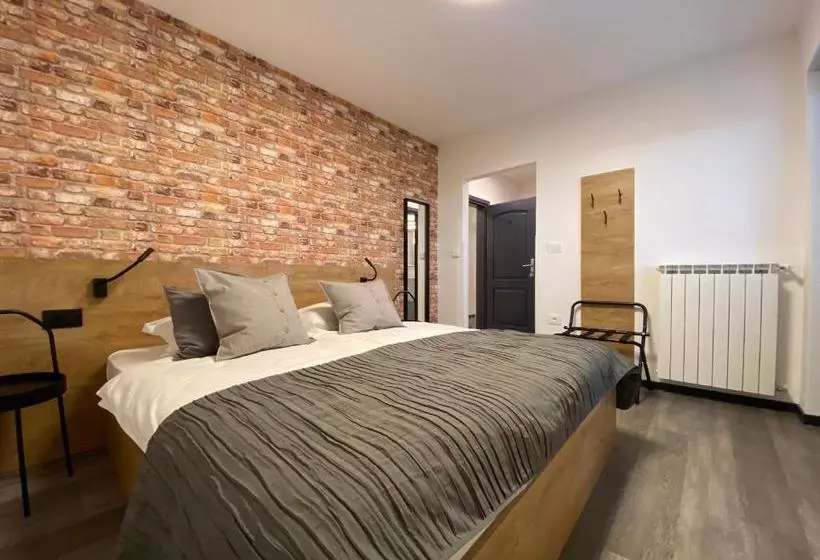 پانسیون Bužinel Rooms