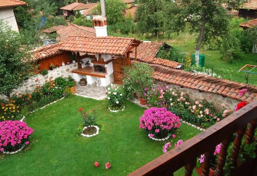 Majatalo Guest House Bolyarka