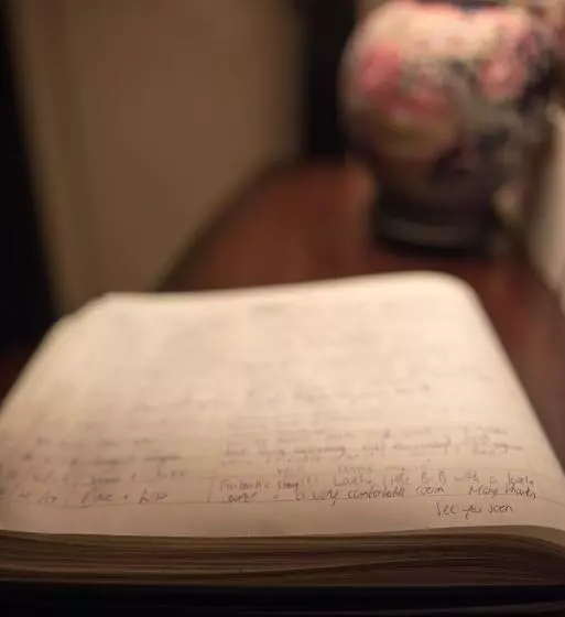 Majatalo Happy Days Guesthouse