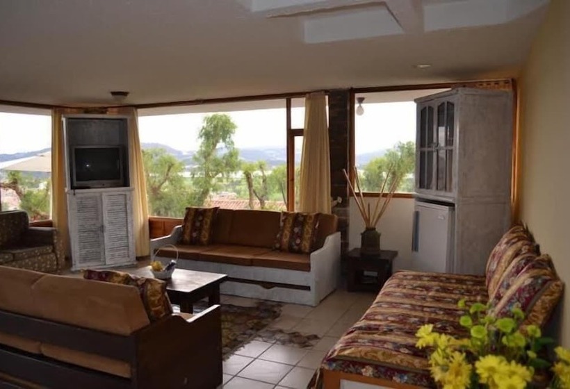 הוסטל Miravalle Suites