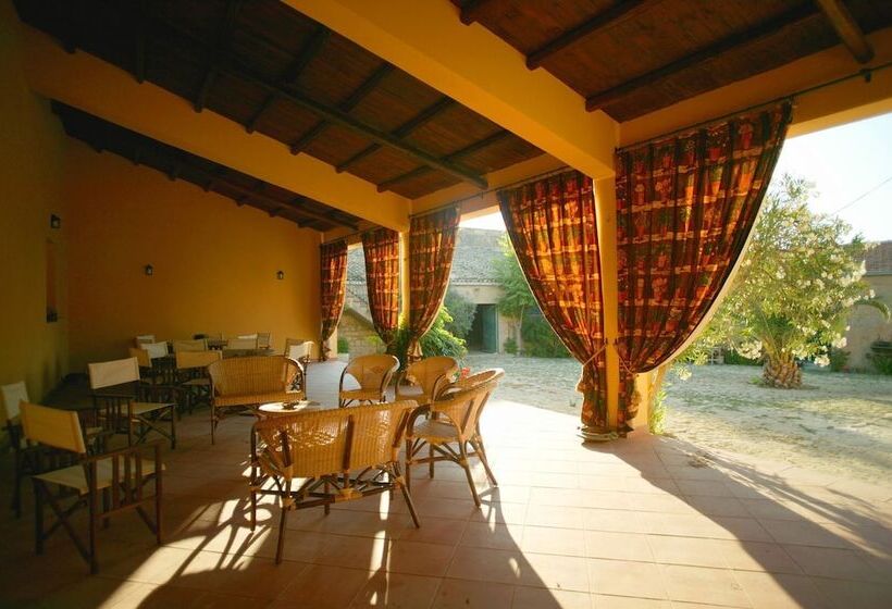 هتل Ridocco Agriturismo