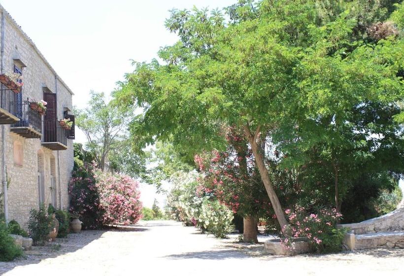 هتل Ridocco Agriturismo