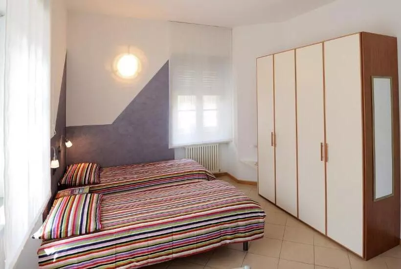 پانسیون Gardarco Camere , O Suite Studios, O Appartamento