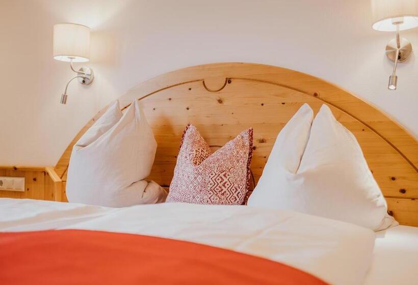 پانسیون Hoferhof Ski In & Ski Out Hotel Schladming Dachstein