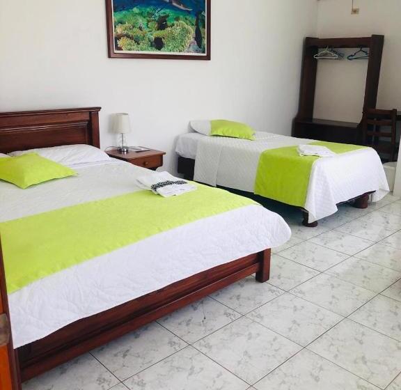 Panzió Hostal Las Fragatas