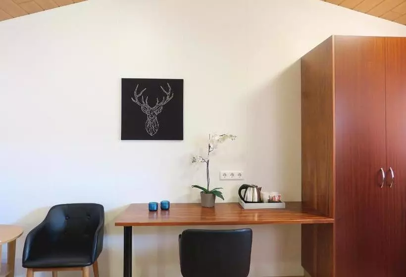 پانسیون Hunkubakkar Guesthouse