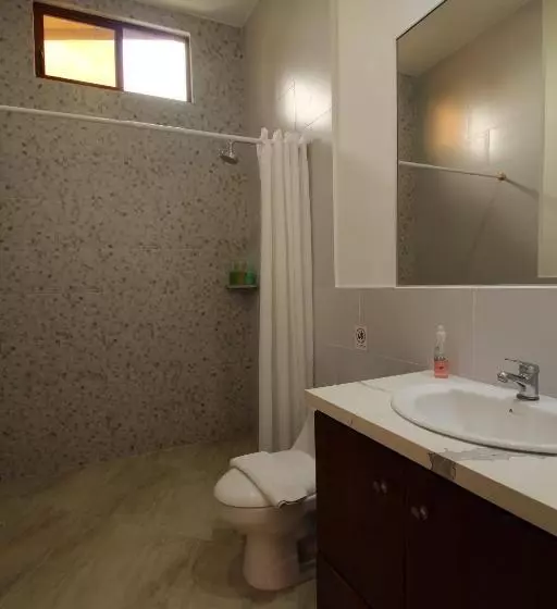 پانسیون Lava House Hostal
