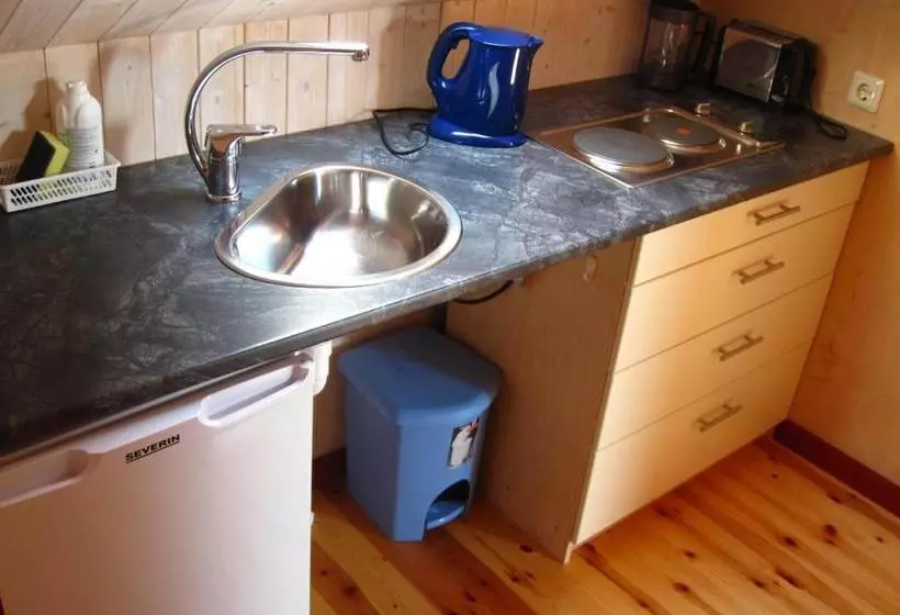 پانسیون Piibelehe Guest Accommodation