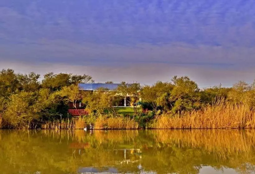 ベッドアンドブレックファースト Umlambo River Lodge