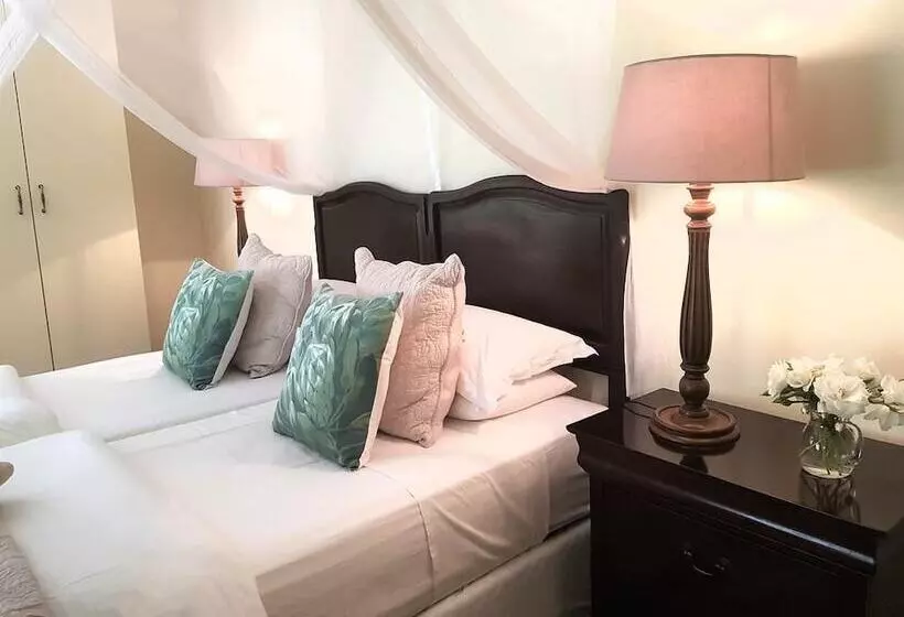 ベッドアンドブレックファースト Umlambo River Lodge