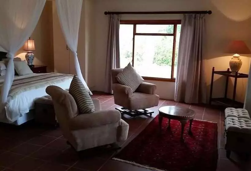 ベッドアンドブレックファースト Umlambo River Lodge