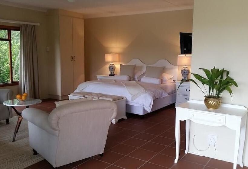 مبيت وإفطار Umlambo River Lodge