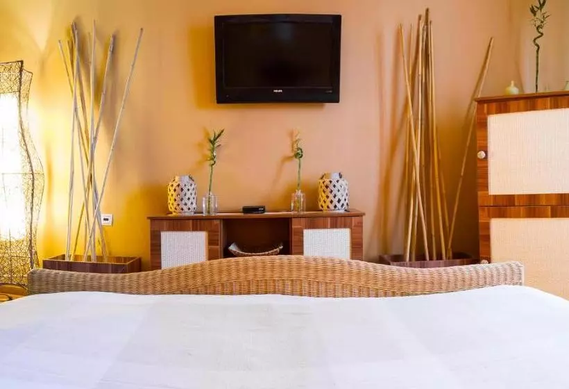 Hangya Panzió és étterem