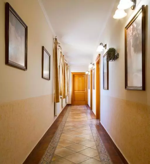 Hangya Panzió és étterem