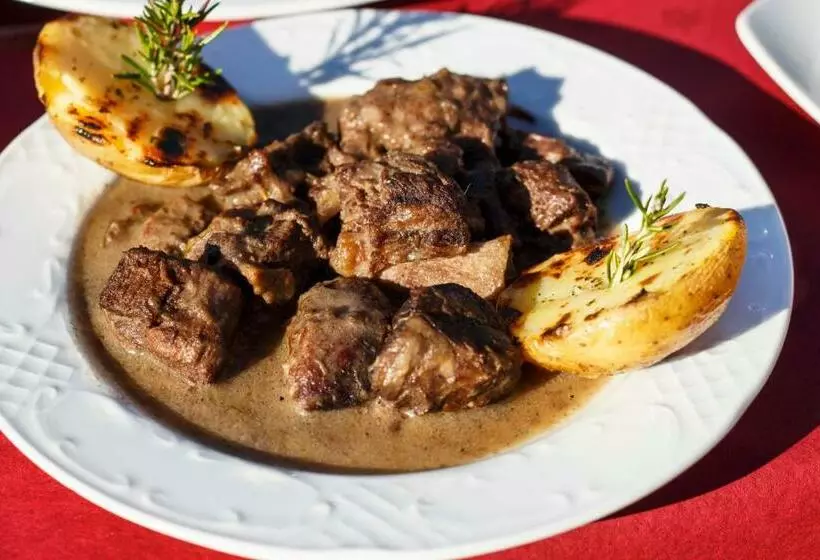 پانسیون Ca La Conxita Hostal & Restaurante