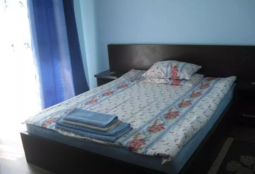 پانسیون Casa Sidor
