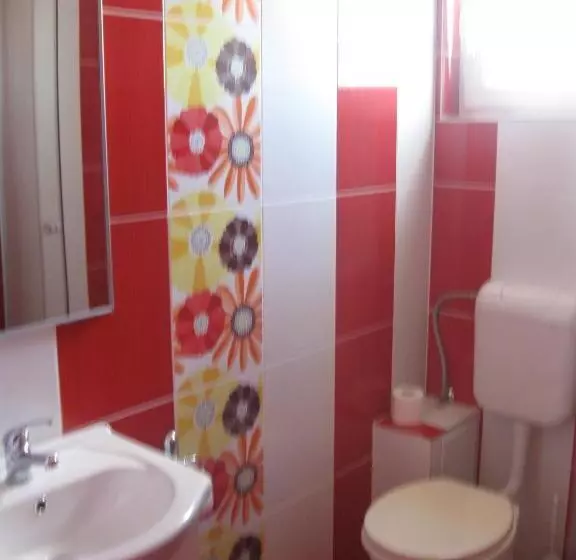 پانسیون Casa Sidor