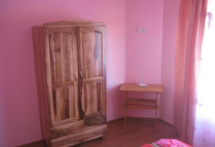 پانسیون Casa Sidor