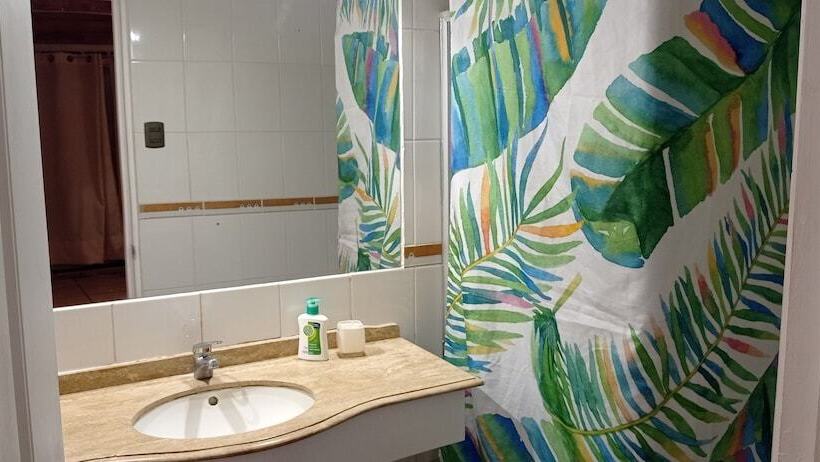 پانسیون Hostal Sunset