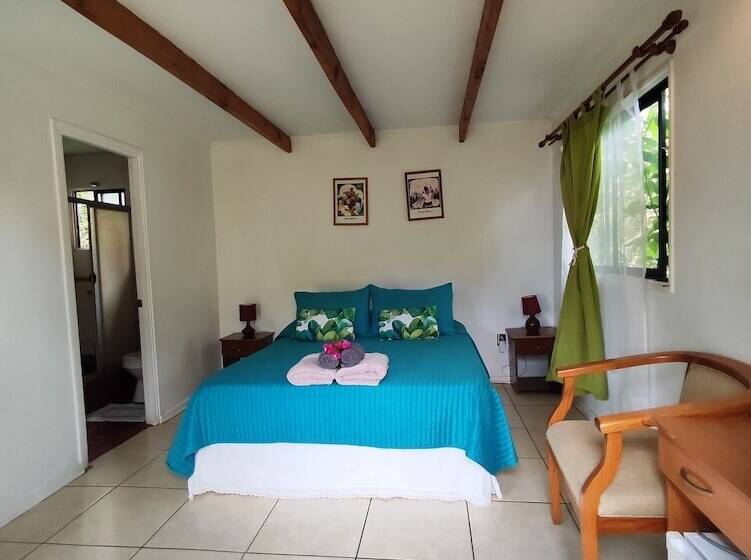 پانسیون Hostal Sunset