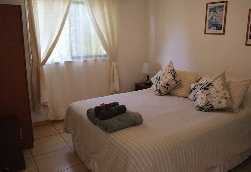 پانسیون Hostal Sunset