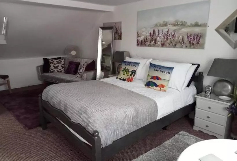 Majatalo Marjune Guest House