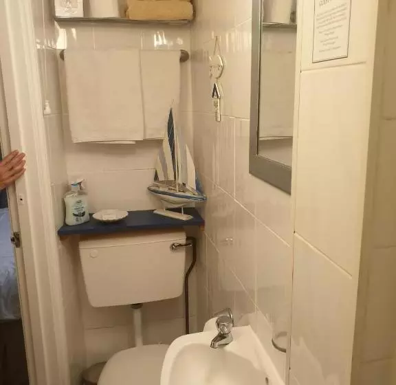 Majatalo Marjune Guest House