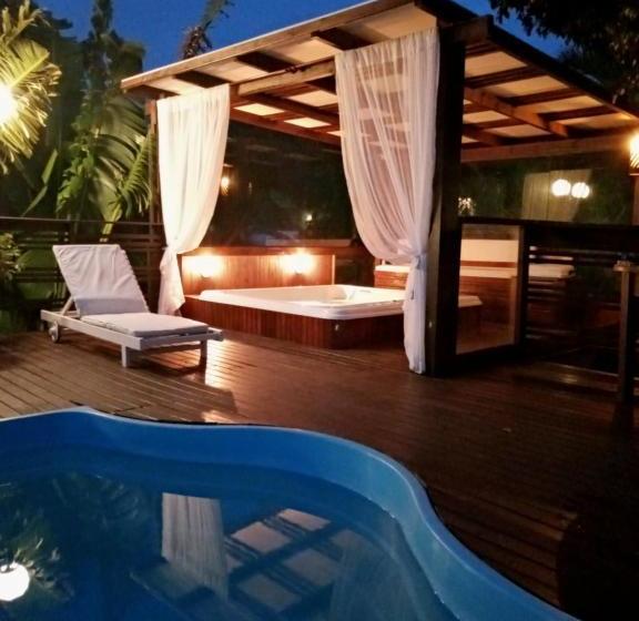 پانسیون Pousada Aloha Beach House