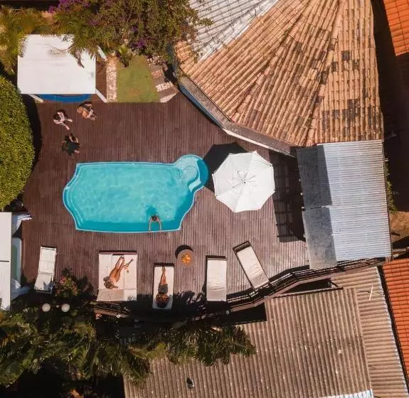 پانسیون Pousada Aloha Beach House
