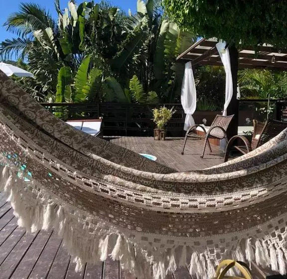 پانسیون Pousada Aloha Beach House