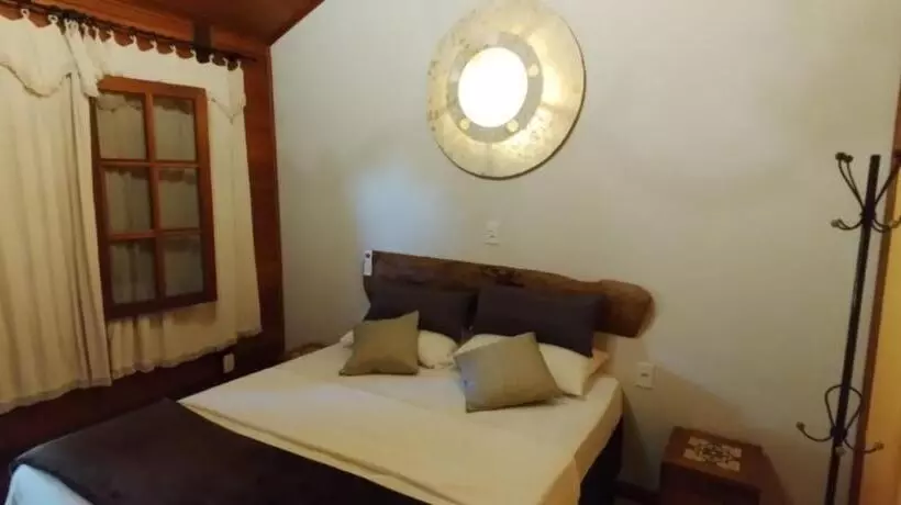 پانسیون Pousada Sitio Das Flores 12 Km De Macacos Nova Lima